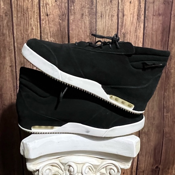 2017 John Geiger 001 Black/White Mens Shoe Size 12.